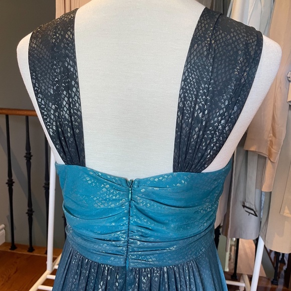 Emerald Green - Peacock Iridescent Gradient Gown - Picture 8 of 13